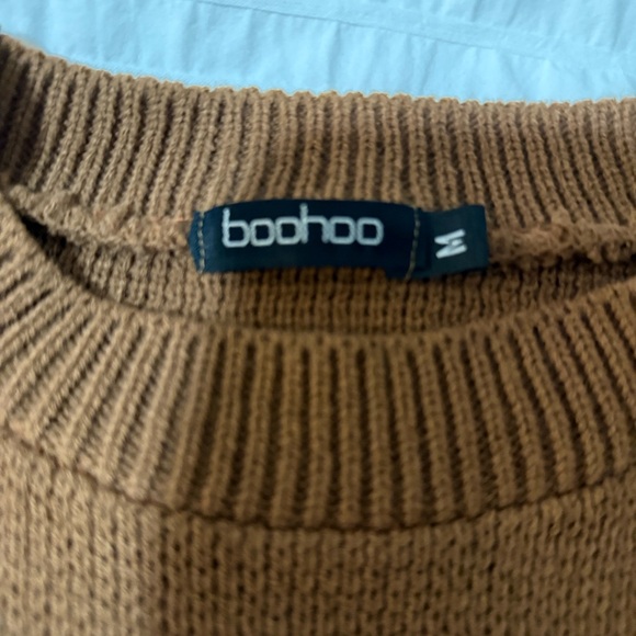 Boohoo Women's Camel V-Neck Sweater Vest - Picture 3 of 5